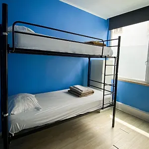 Hostel Urban Garden, Lisbon