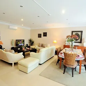 & Beds Dp Albergue Albufeira